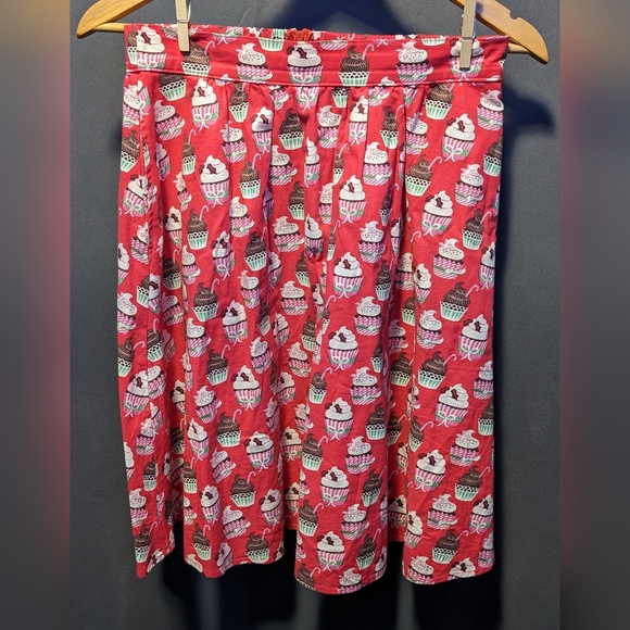 Retrolicious Cupcake Skirt Dress, Ladies Small - Made in USA - Picture 1 of 5